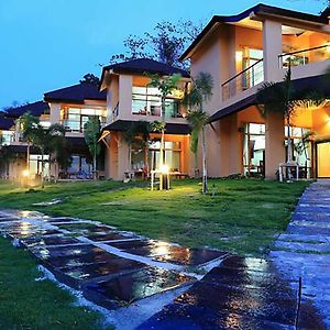 Bundhaya Villas
